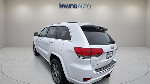 2020 Jeep Grand Cherokee Overland