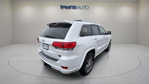 2020 Jeep Grand Cherokee Overland