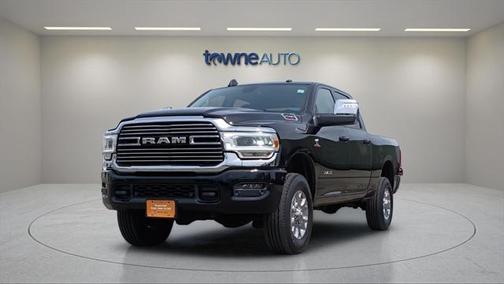 2024 RAM 2500 Laramie Crew Cab 4x4 6'4' Box