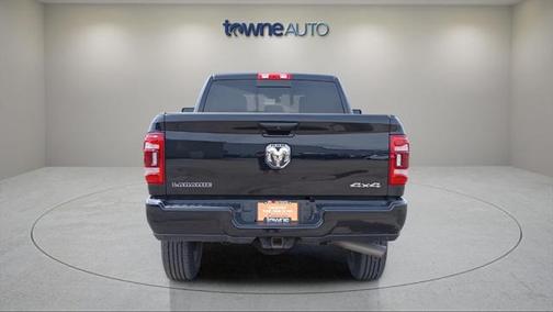 2024 RAM 2500 Laramie Crew Cab 4x4 6'4' Box