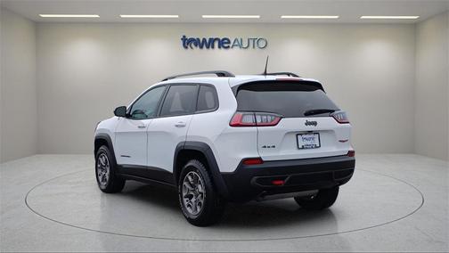 2022 Jeep Cherokee Trailhawk