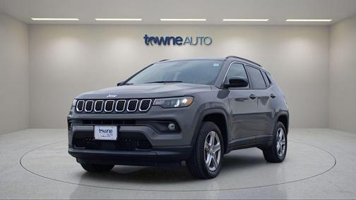 Sting-Gray Clearcoat 2023 Jeep Compass Latitude