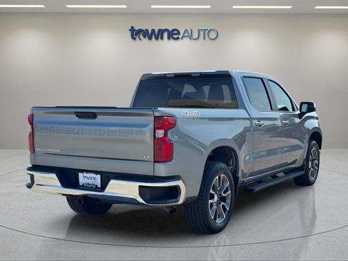 Sterling Gray Metallic 2024 Chevrolet Silverado 1500 LT