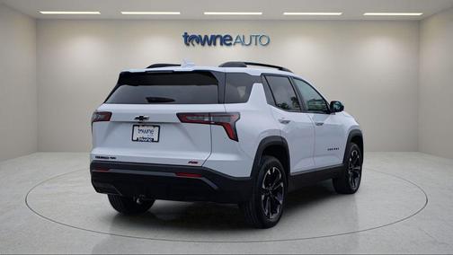 Polar White Tricoat 2026 Chevrolet Equinox AWD RS