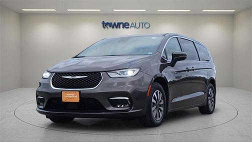 2023 Chrysler Pacifica Hybrid Touring L