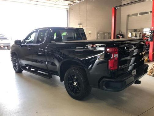 Black 2019 Chevrolet Silverado 1500 RST
