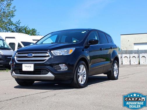 SHADOW BLACK 2017 Ford Escape SE