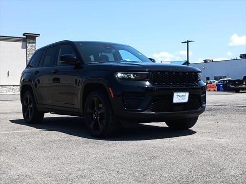 2023 Jeep Grand Cherokee Altitude