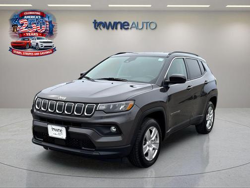 Granite Crystal Metallic Clearcoat 2022 Jeep Compass Latitude