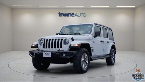 Bright White Clearcoat 2021 Jeep Wrangler Unlimited Sahara