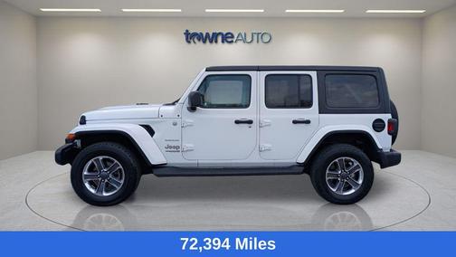Bright White Clearcoat 2021 Jeep Wrangler Unlimited Sahara