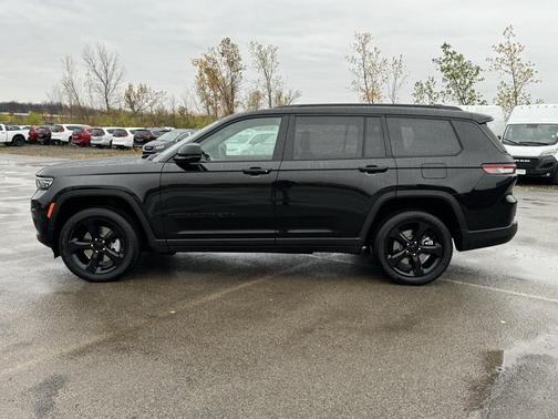 2025 Jeep Grand Cherokee L Altitude