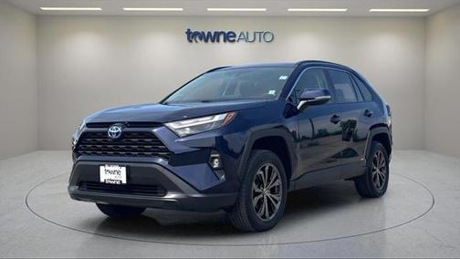 2022 Toyota RAV4 Hybrid XLE Premium