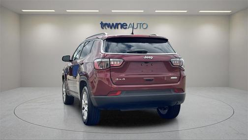 2022 Jeep Compass Latitude Lux