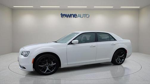 2023 Chrysler 300 S