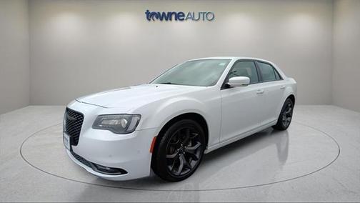 2023 Chrysler 300 S
