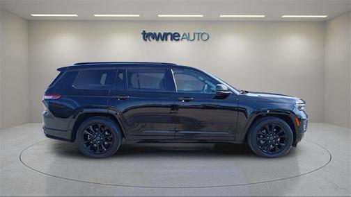 2022 Jeep Grand Cherokee L Overland