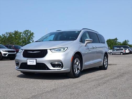 2022 Chrysler Pacifica Limited