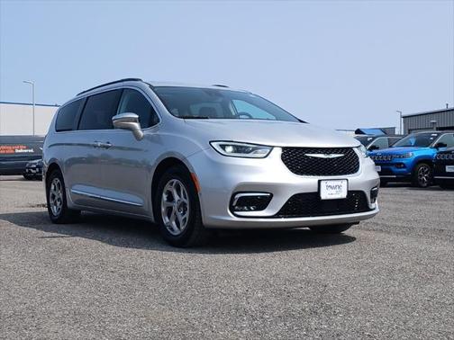 2022 Chrysler Pacifica Limited