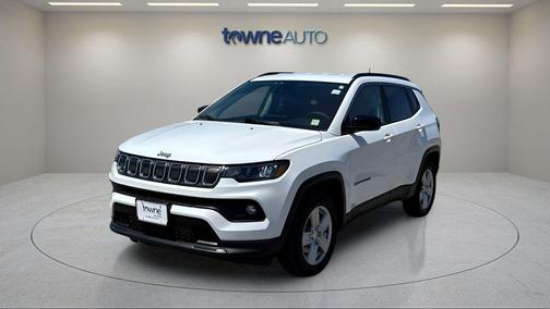 Bright White Clearcoat 2022 Jeep Compass Latitude