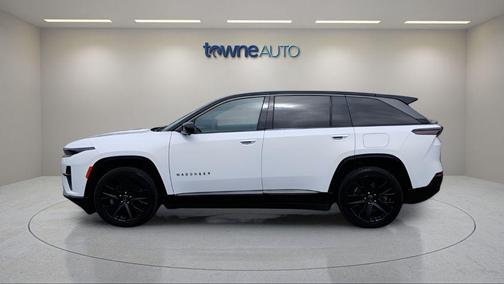 Bright White Clearcoat 2024 Jeep Wagoneer S Launch Edition
