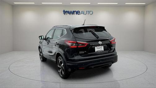 2021 Nissan Rogue Sport SL