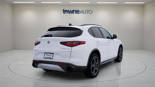 2022 Alfa Romeo Stelvio Ti