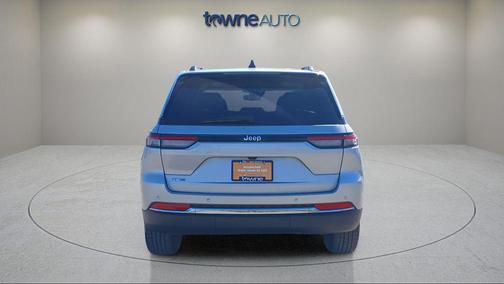 Silver Zynith 2023 Jeep Grand Cherokee 4xe Base