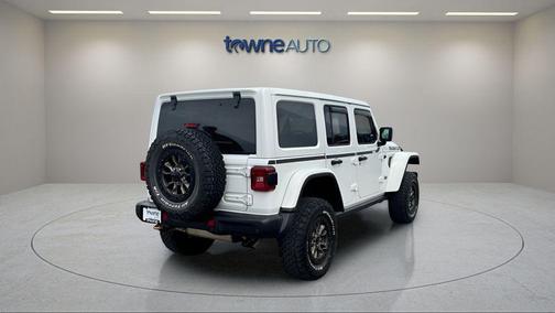 Bright White Clearcoat 2021 Jeep Wrangler Unlimited Rubicon 392