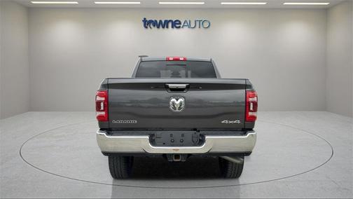 2022 RAM 2500 Laramie Crew Cab 4x4 6'4' Box