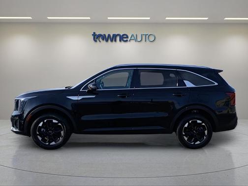 Ebony Black 2025 Kia Sorento S