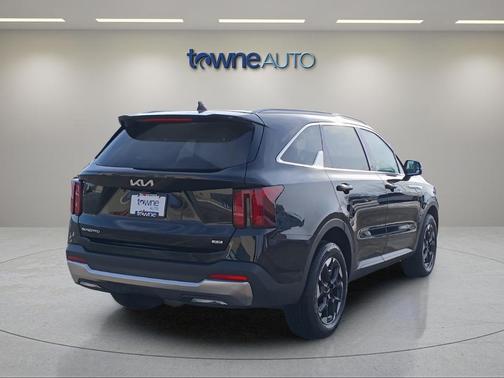 Ebony Black 2025 Kia Sorento S