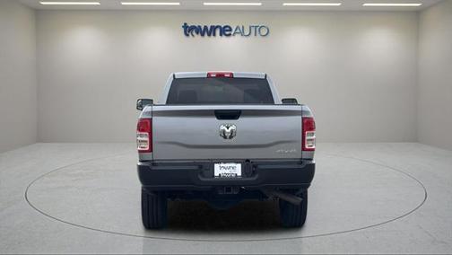 2021 RAM 2500 Tradesman Regular Cab 4x4 8' Box