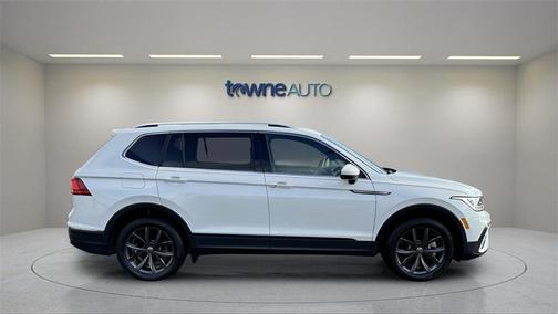 2023 Volkswagen Tiguan 2.0T SE 4MOTION
