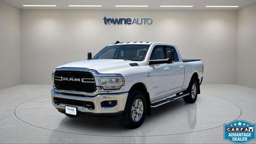 Bright White Clearcoat 2019 RAM 3500 Big Horn Crew Cab 4x4 6'4' Box