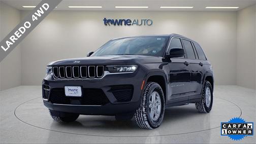 2023 Jeep Grand Cherokee Laredo
