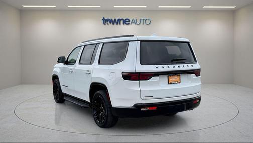 Bright White Clearcoat 2022 Jeep Wagoneer Series I Obsidian 4x4