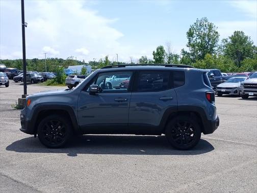 2017 Jeep Renegade Altitude