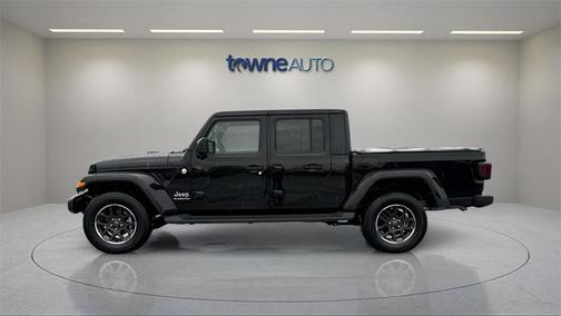 2022 Jeep Gladiator Overland