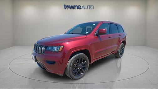 2022 Jeep Grand Cherokee Laredo