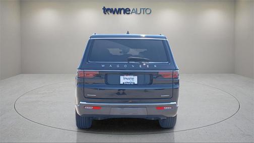 2022 Jeep Wagoneer Series II 4x4