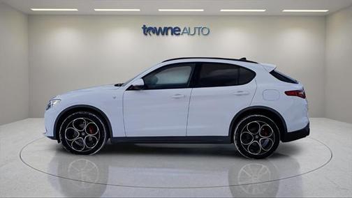2023 Alfa Romeo Stelvio Ti