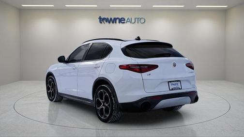 2023 Alfa Romeo Stelvio Ti