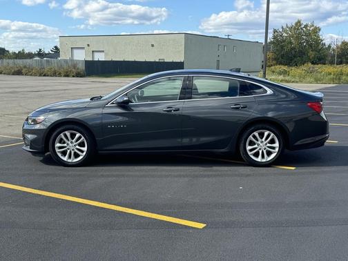 2017 Chevrolet Malibu 1LT