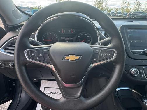 2017 Chevrolet Malibu 1LT