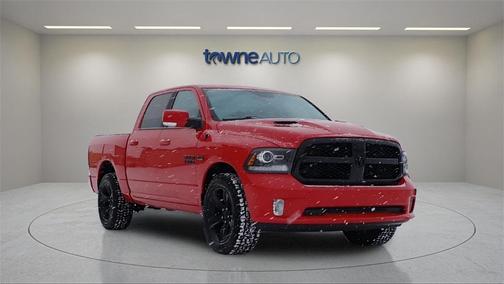 2018 RAM 1500 Night Crew Cab 4x4 5'7' Box