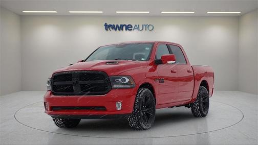 2018 RAM 1500 Night Crew Cab 4x4 5'7' Box