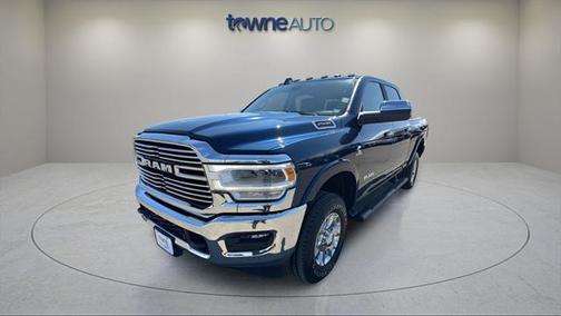 2022 RAM 2500 Laramie Crew Cab 4x4 6'4' Box