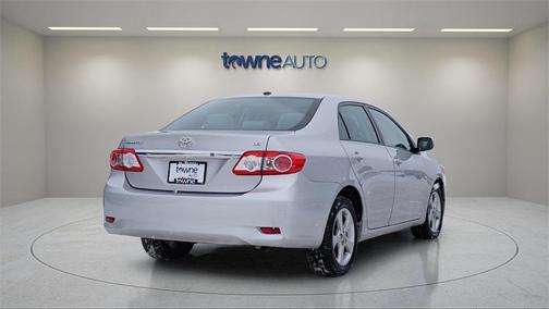 2011 Toyota Corolla LE