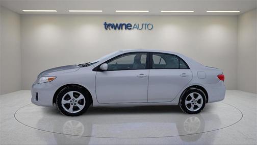 2011 Toyota Corolla LE